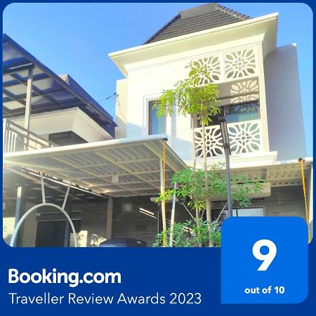 Family Villa Syariah C-37 Batu Batu  Exteriör bild
