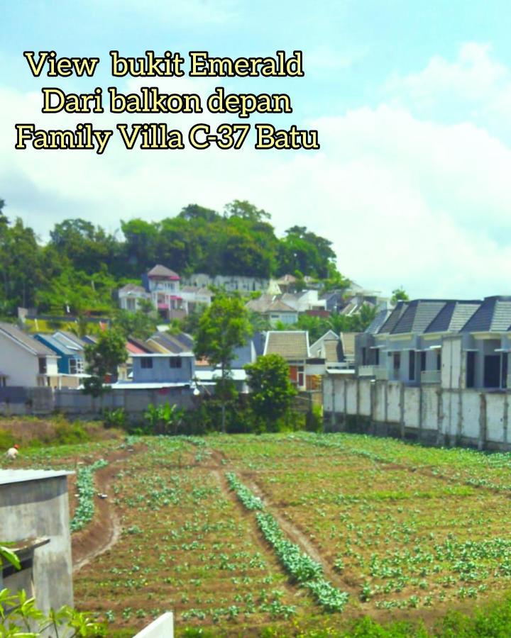 Family Villa Syariah C-37 Batu Batu  Exteriör bild